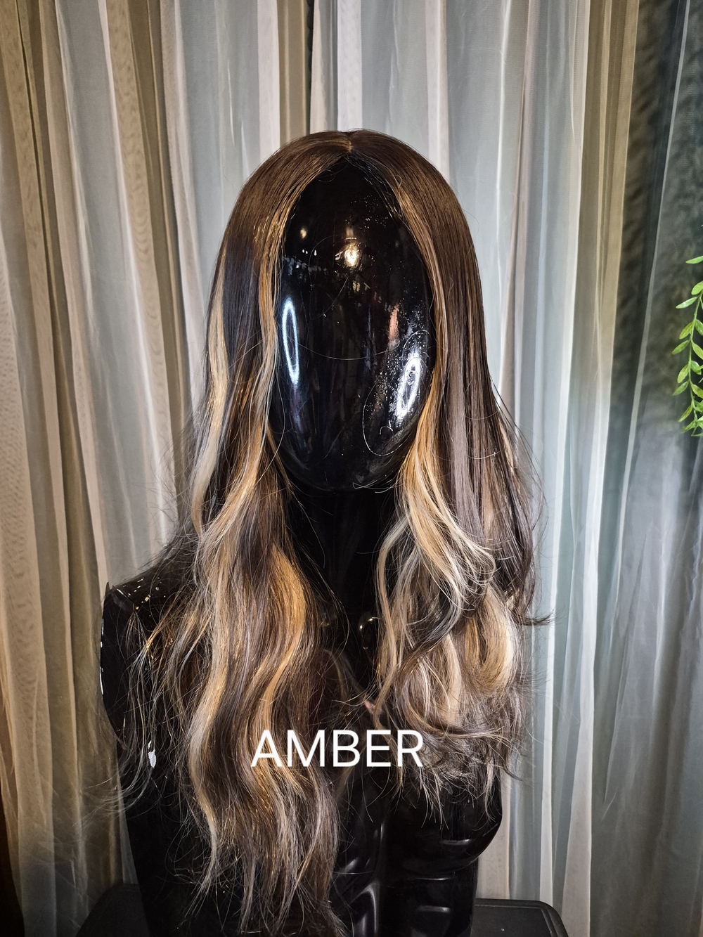 Amber Long Wavy Women's Wig - Brown with Blonde Highlights